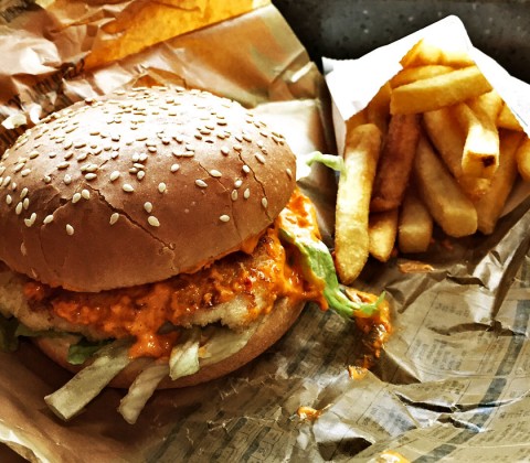 Oporto Bondi Chicken Burger Review Food Critic HolyCluck Holy Cluck Sandwich Chook Eran Thomson