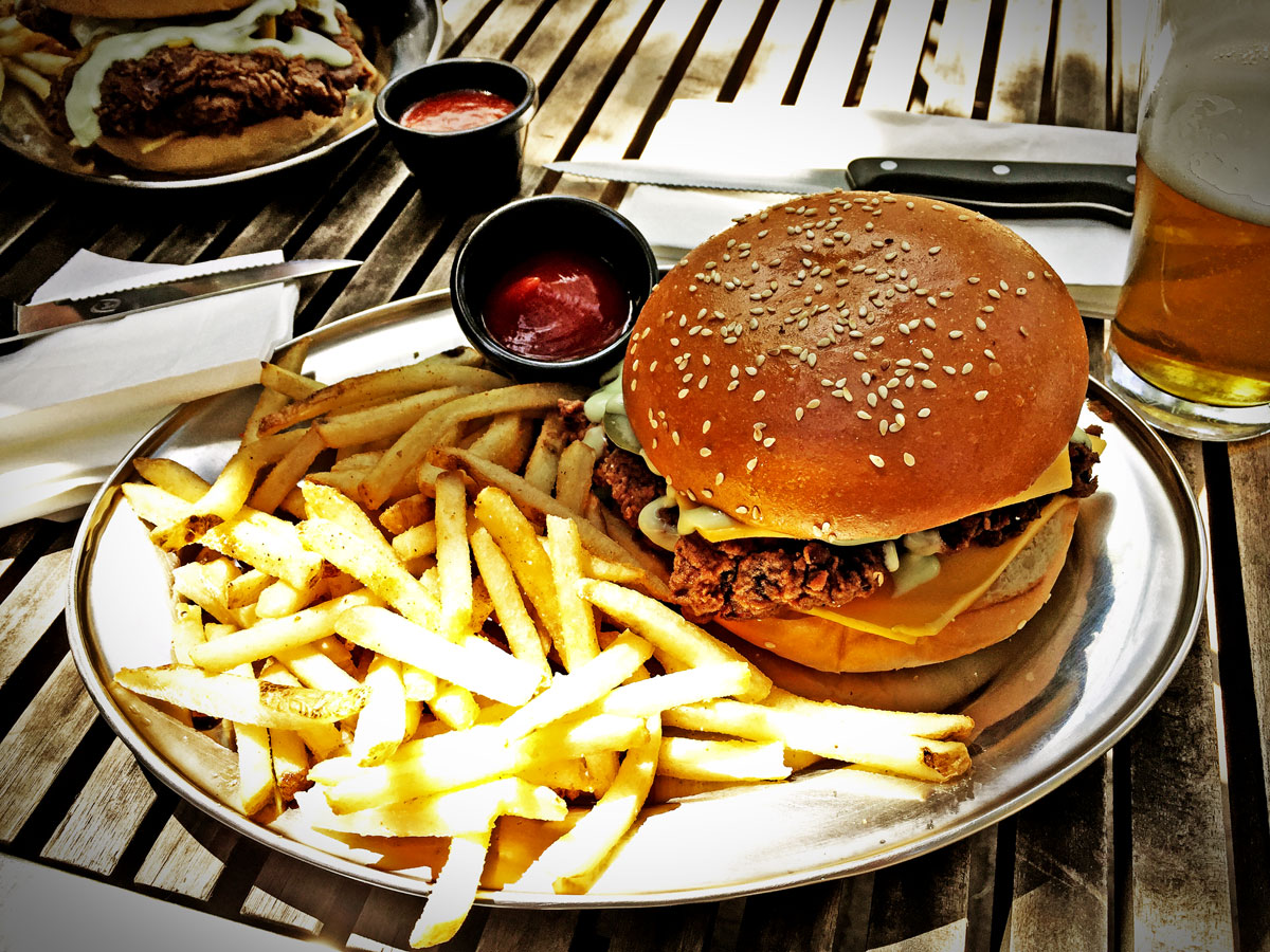 Lord Wolseley Hotel Pub LIfe Kitchen Fried Chicken Burger Review Food Critic HolyCluck Holy Cluck Sandwich Chook Eran Thomson