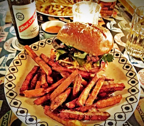 Rosie' s Campbell Jamaican Jerk Chicken Schnitzel Burger Review Food Critic HolyCluck Holy Cluck Sandwich Chook Eran Thomson