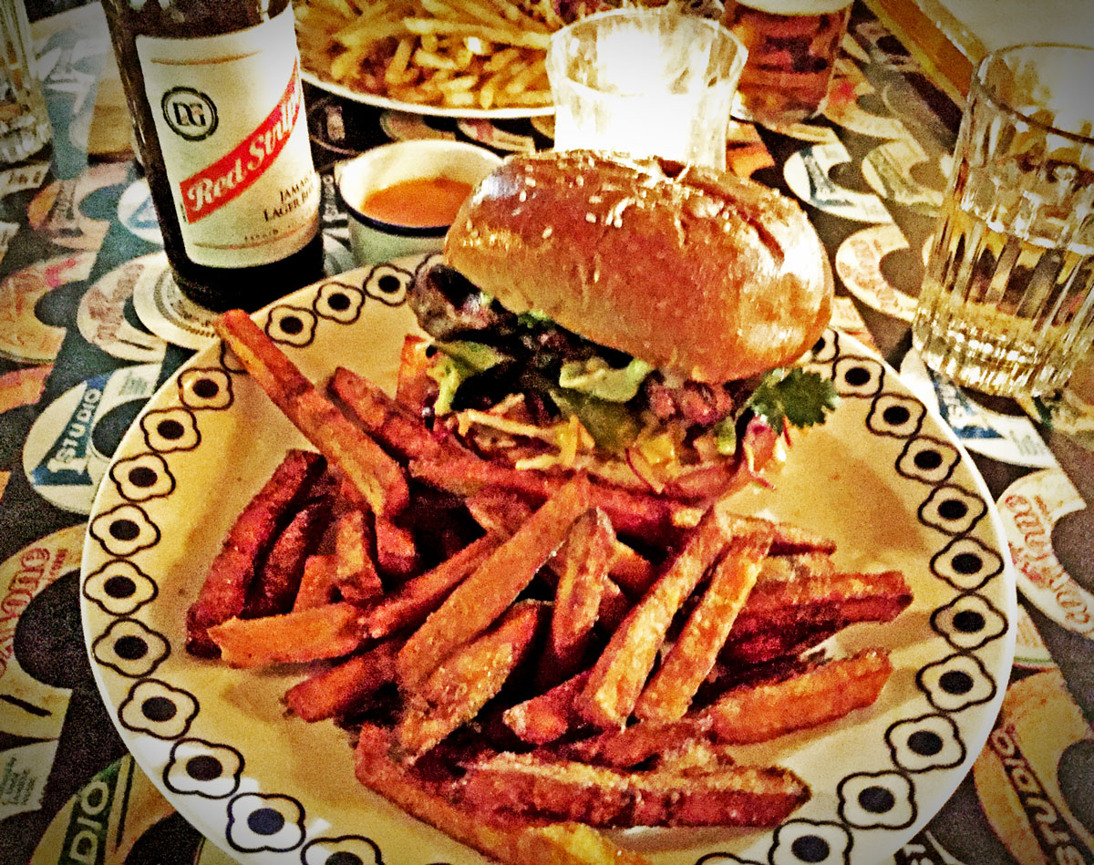 Rosie' s Campbell Jamaican Jerk Chicken Schnitzel Burger Review Food Critic HolyCluck Holy Cluck Sandwich Chook Eran Thomson
