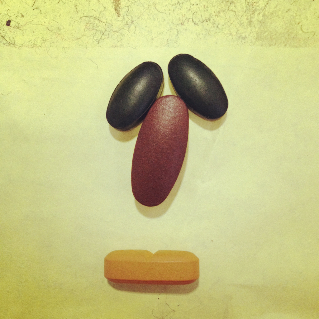 Pill Face- Pills with Personality™ by Eran Thomson / Find them all at http://PillFace.com