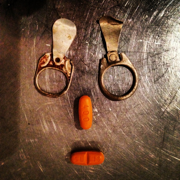 Pill Face- Pills with Personality™ by Eran Thomson / Find them all at http://PillFace.com