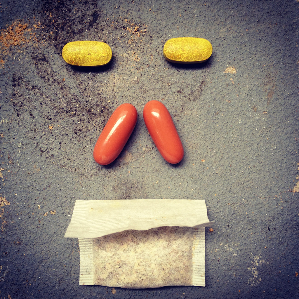 Pill Face- Pills with Personality™ by Eran Thomson / Find them all at http://PillFace.com