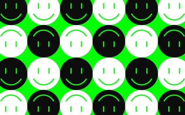 Eran Thomson, Smiling at Strangers, Smiles are infections, smiling is good for your health, health benefits of smiling